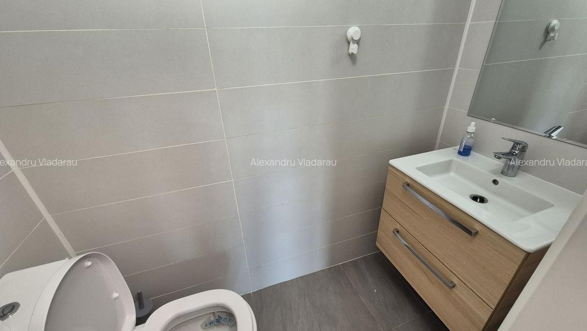 Apartament cu 3 camere 90,11 mp, bloc 1996 - Unirii - 8
