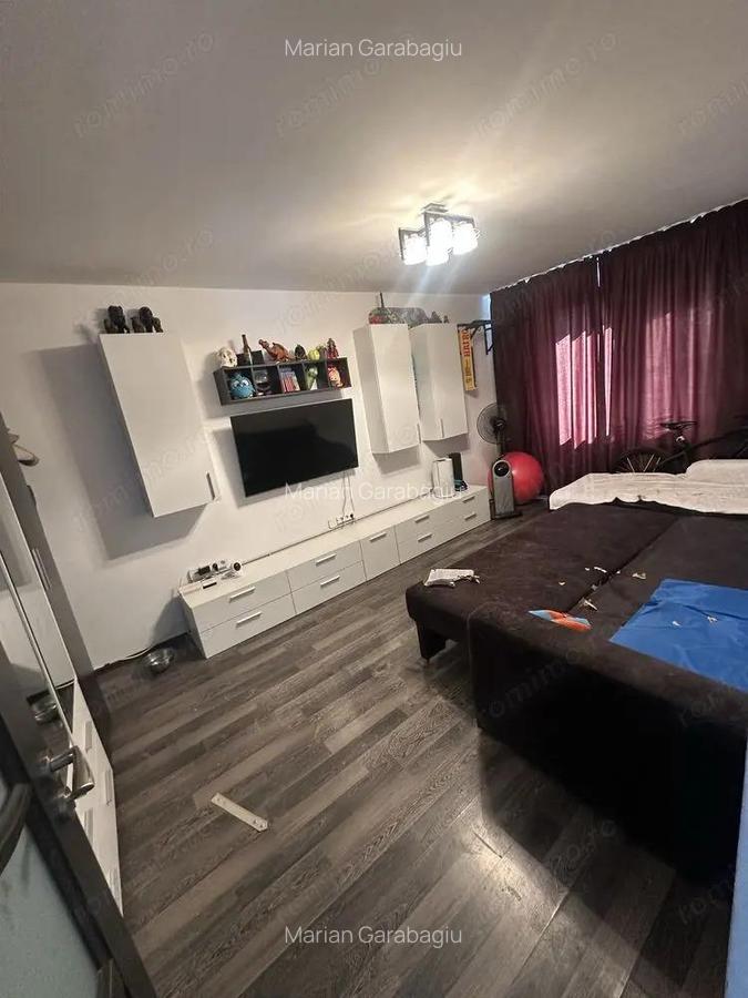 De vanzare apartament 2 camere Gorjului - 1