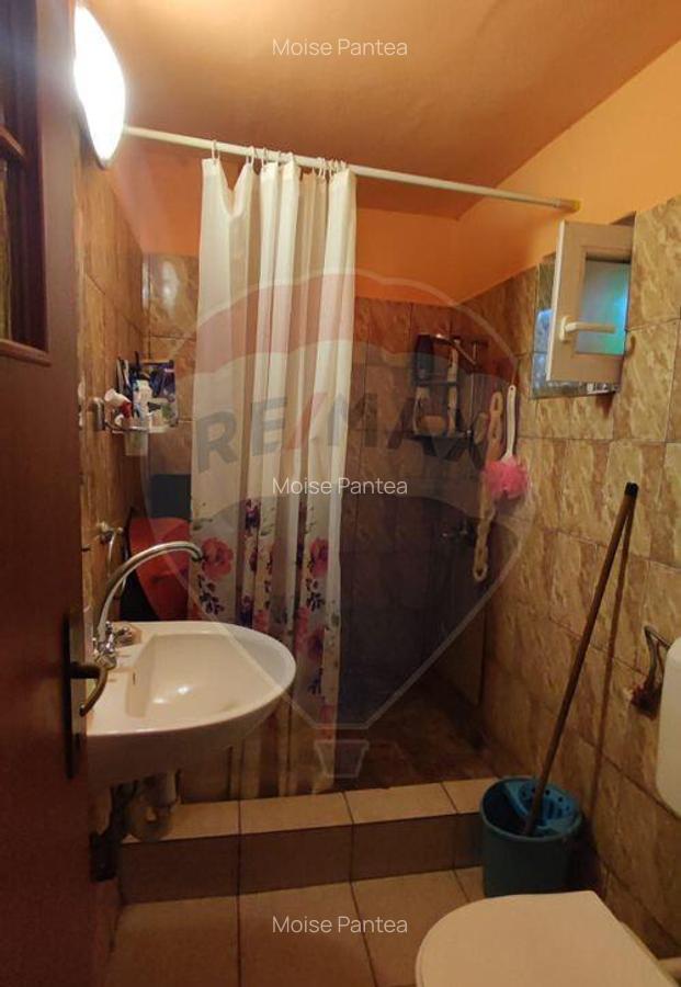 Casa cu 4 camere si teren de vanzare in com. Husasau de... - 4