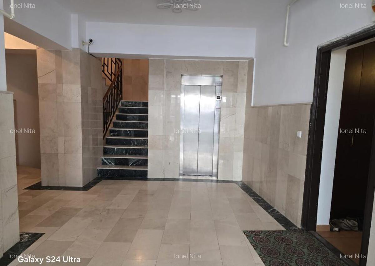 P-ta Victoriei,ap.3 cam,an 1997,dec,suprf.128mp,loc parcare subteran - 15