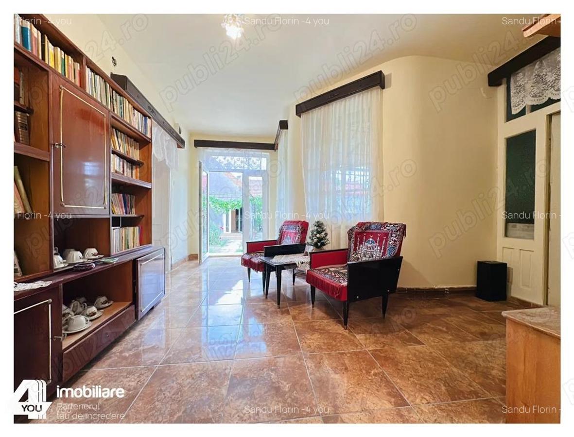Casa in Loc. Curtici, cu teren 2091mp fs 28ml - 3