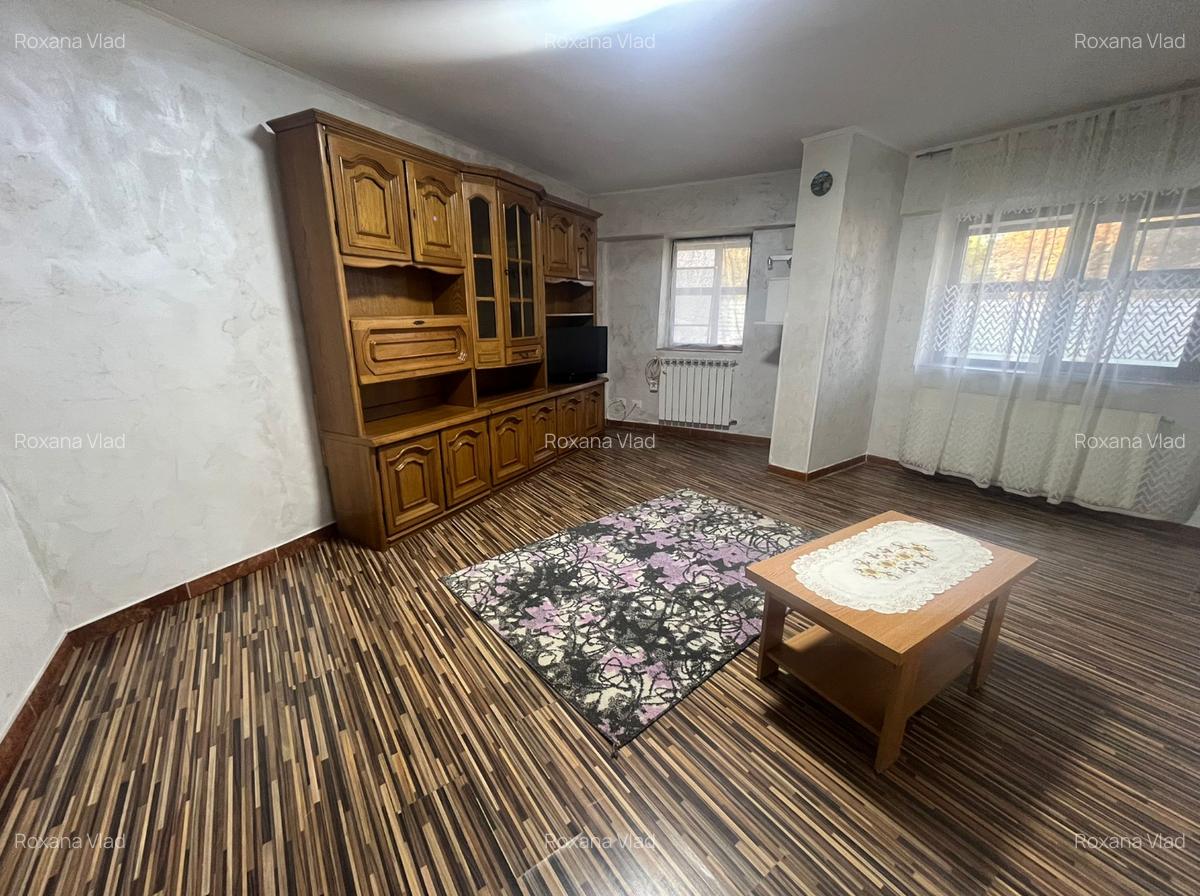Apartament trei camere / Spațiu Comercial - Parter - Str. Unirea Principatelor - 2