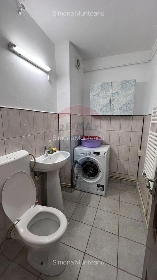 Apartament 4 camere de vanzare in Micro 16, Gala?i 88,29 mp utili - 3