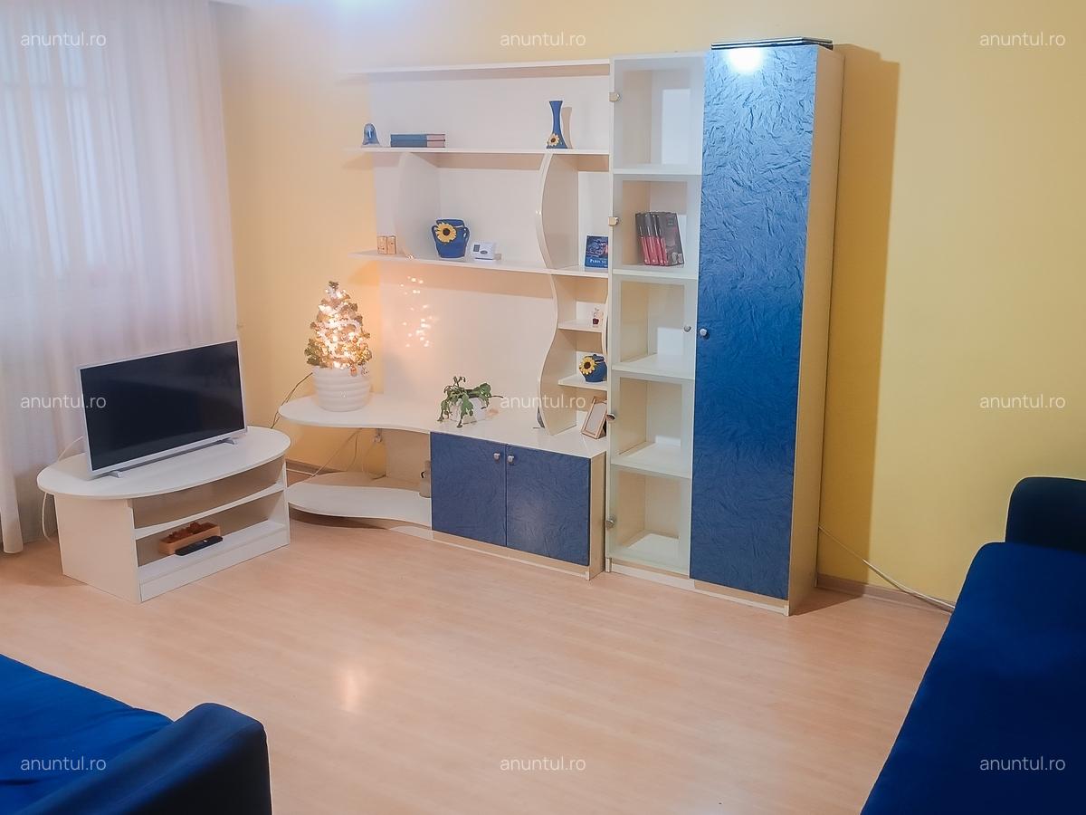 Piata Sud - MegaImage Orizont - 7