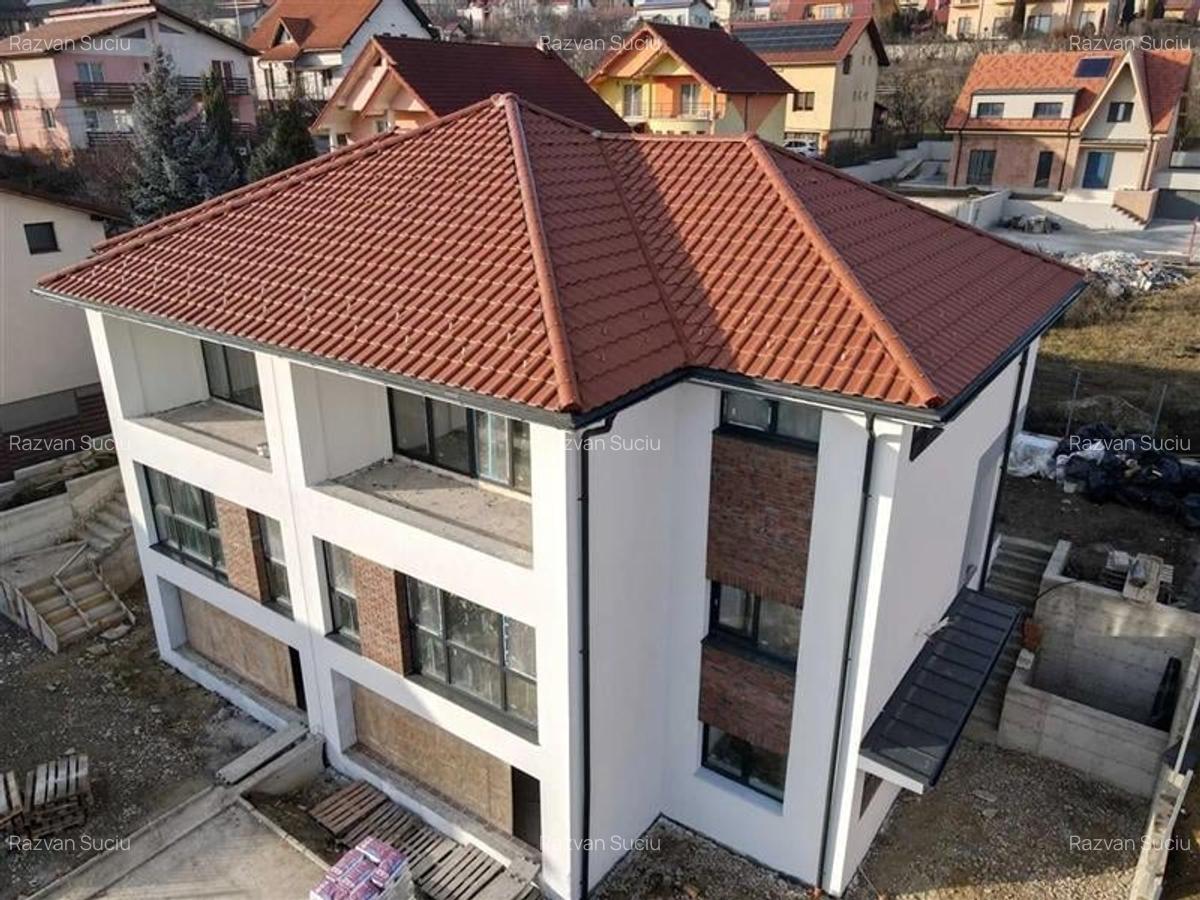 Casa Tip Duplex situata in cartierul Dambul Rotund! - 1