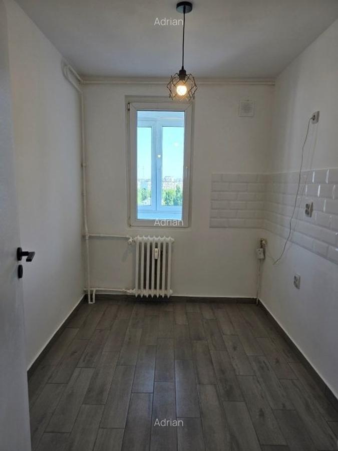 Ramnicul Sarat, piata Bobocica, chiar pe Nicolae Pascu, - 6