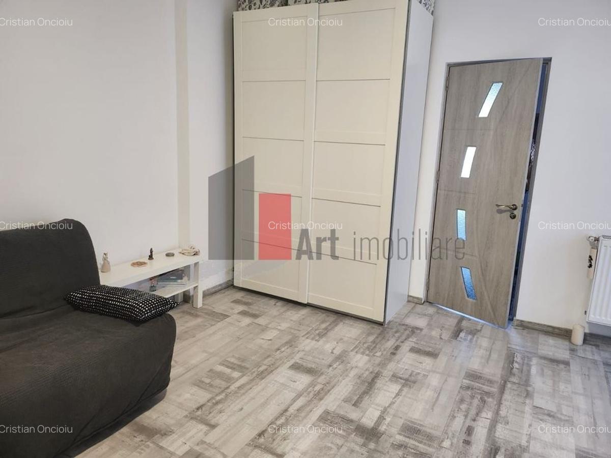 Apartament cu 2 camere decomandat în Unirii - 2
