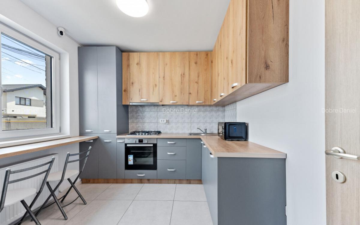 Vila noua, 5 dormitoare, 3 bai, teren 380 mp. Pret excelent - 2