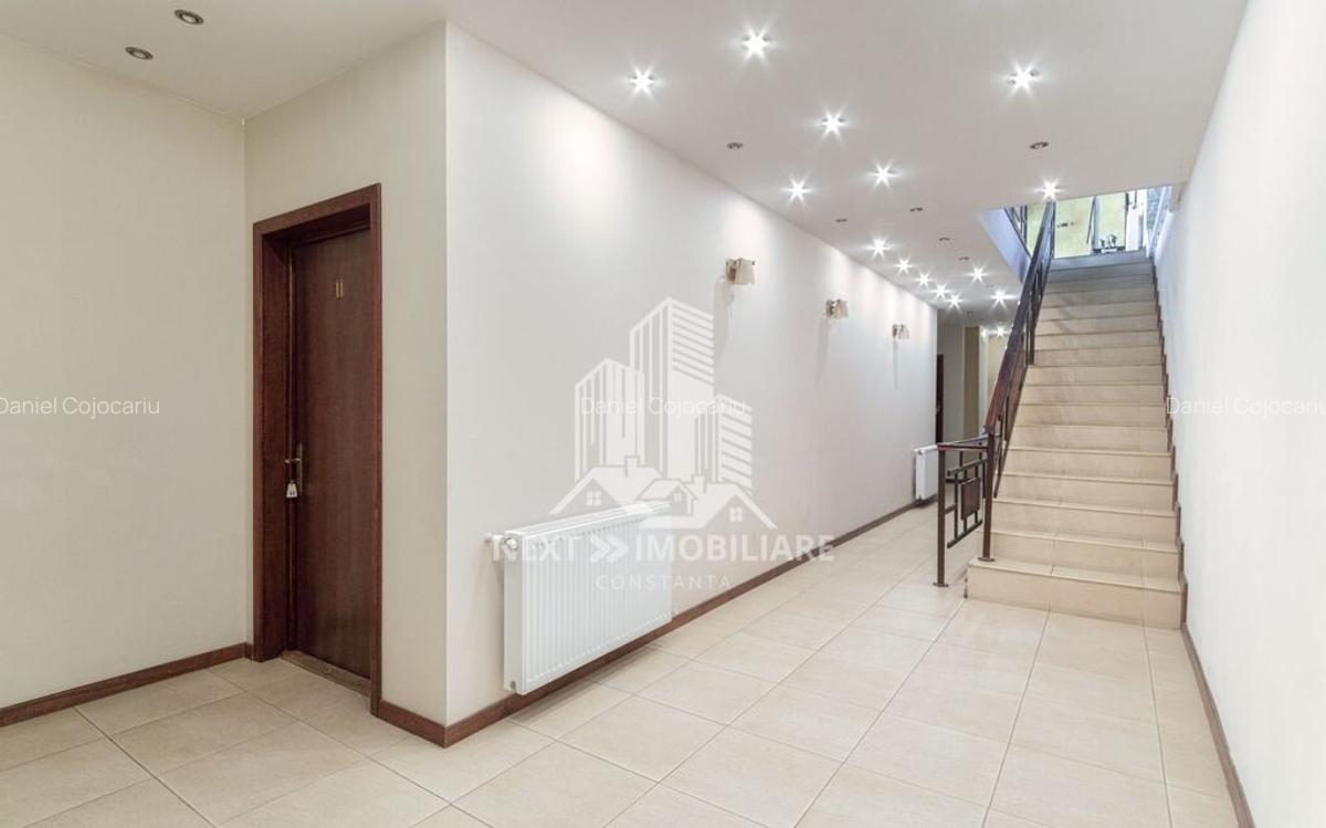 Pensiune Eforie Nord 17 camere plus spatiu comercial - 9