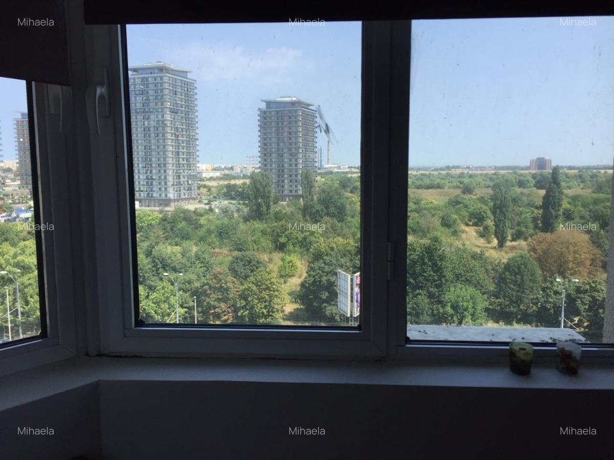 Apartament cu 3 camere semidecomandat, mobilat în Văcăresti - 7