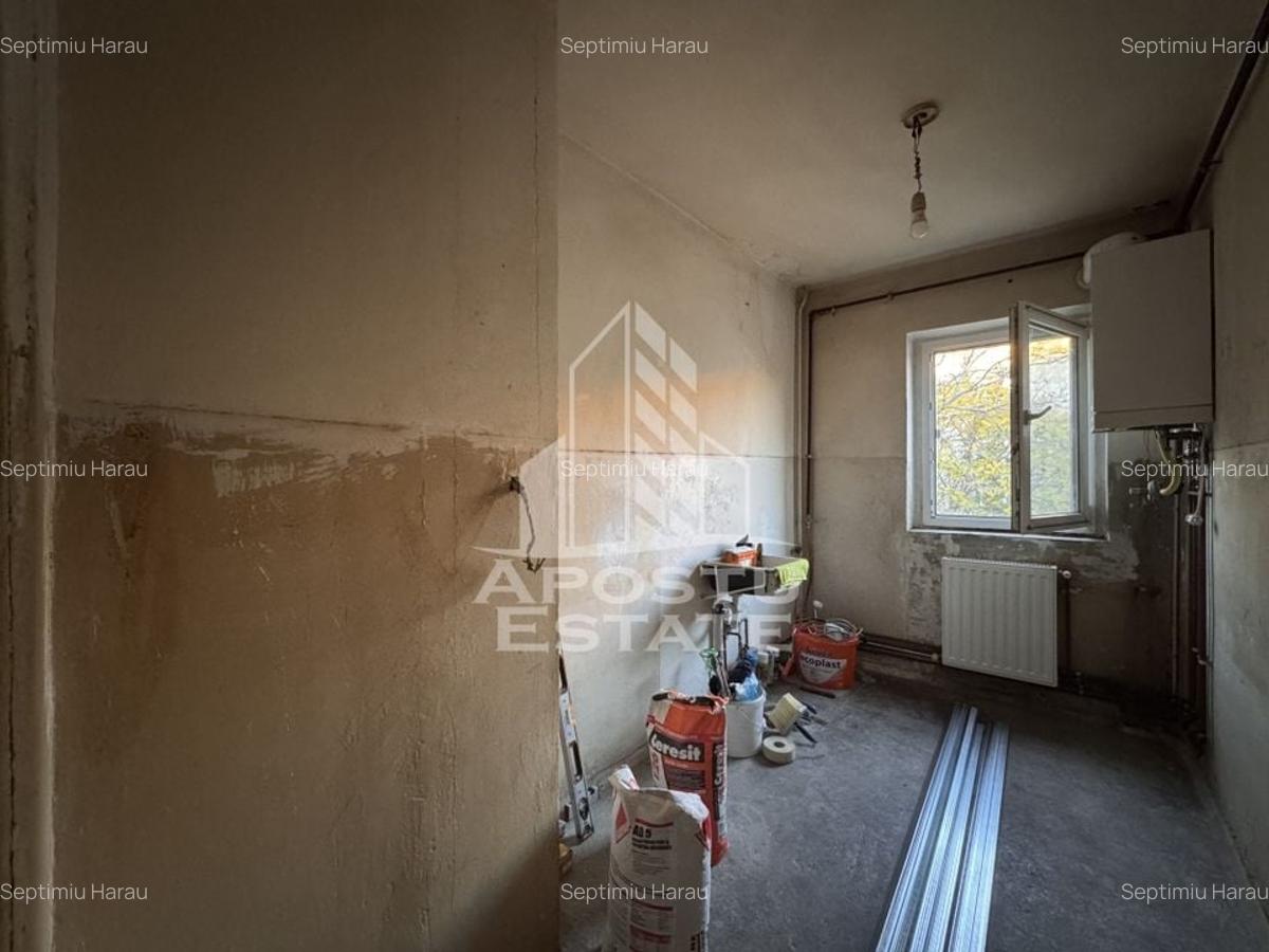 Apartament cu 1 camera | 33mp | Centrala | Et. 3/4 | Zona Blascovici - 5