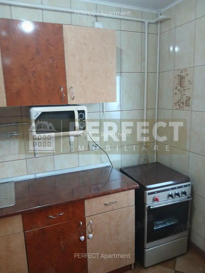 3 camere DECOMANDAT zona Cantacuzino,etaj 1, PRET 85000!! - 4 3 camere DECOMANDAT zona Cantacuzino,etaj 1, PRET 85000!! - 4
