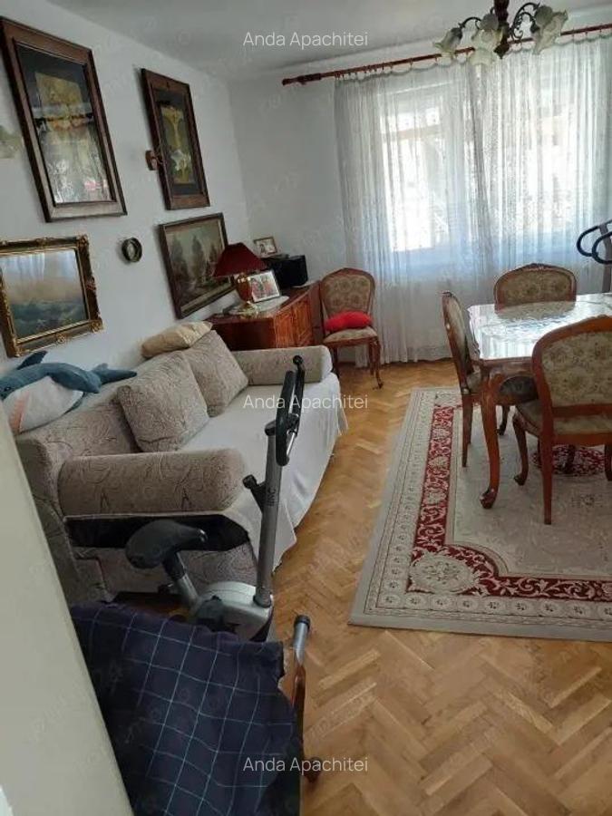 Casa 3 camere, cu teren de 57mp zona Florilor - 4