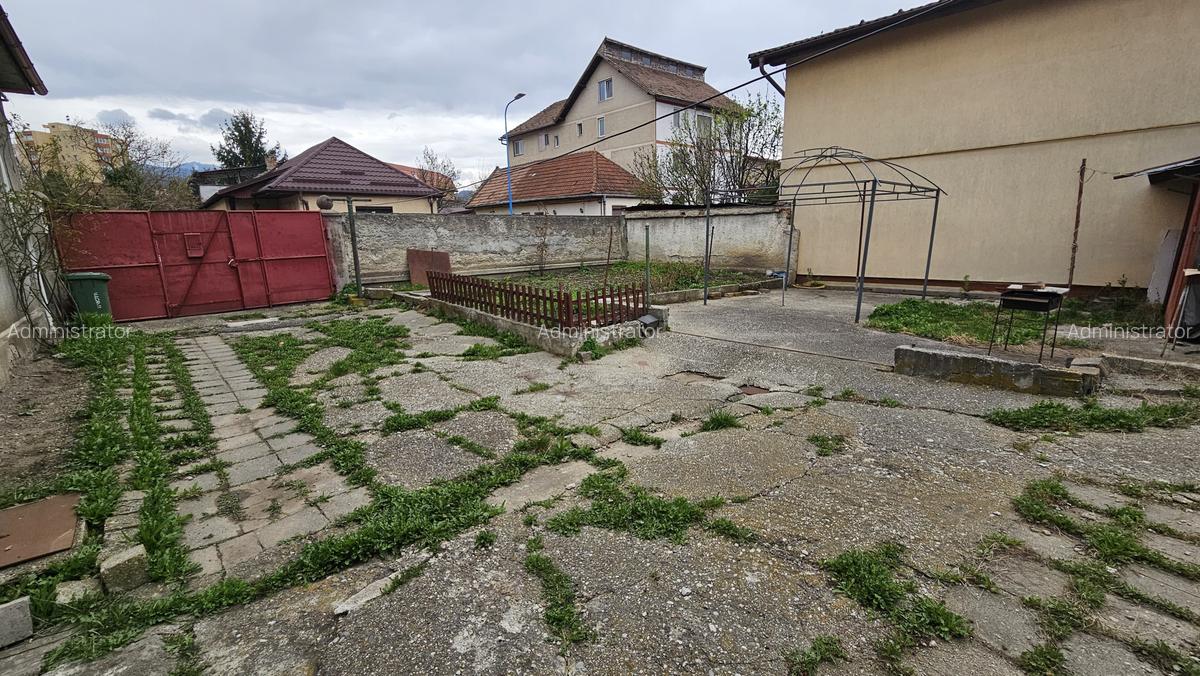 Casa individuala, zona Grivitei,singur in curte,265000 Euro - 3