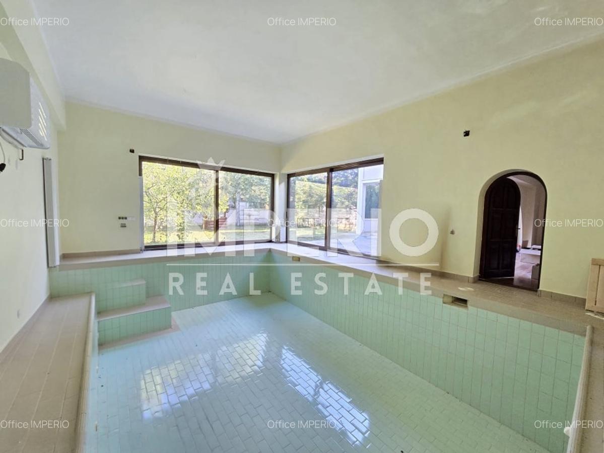 Casa individuala in Piata 14 Iulie cu 5 dormitoare, garaj dublu si piscina! - 11