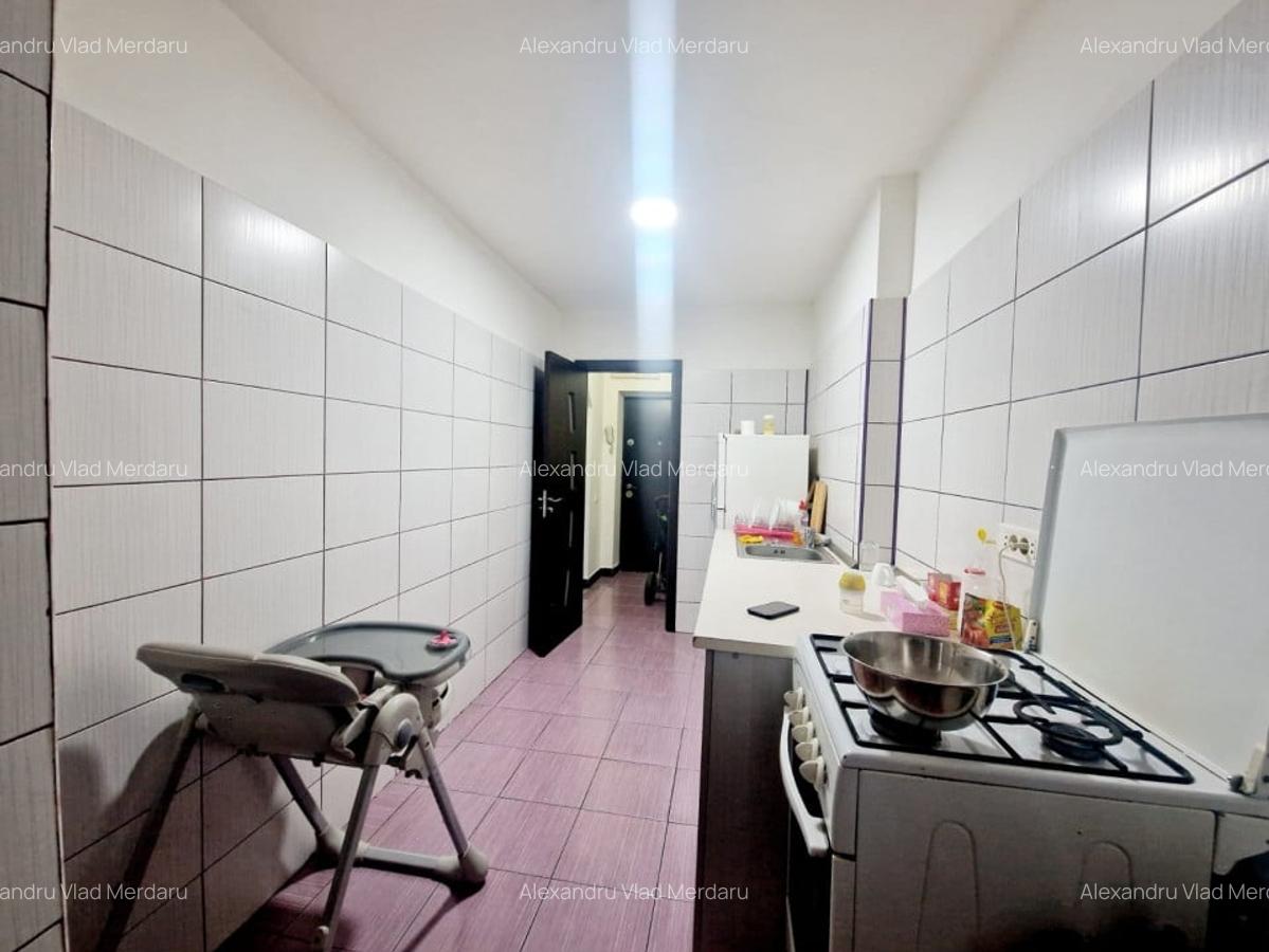 Apartament 2 Camere Metrou Obor 5'  | Decomandat | - 2