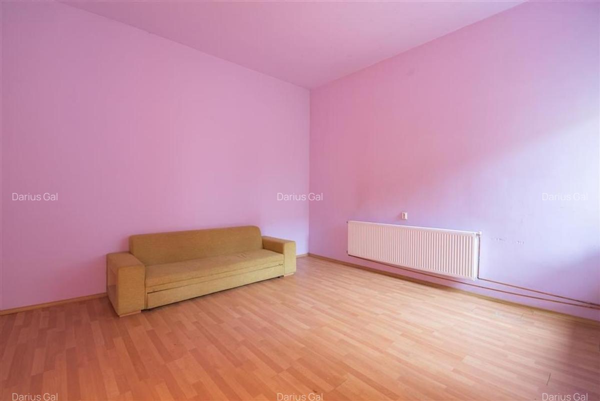 Apartament cu 3 camere semidecomandat în Ultracentral - 1