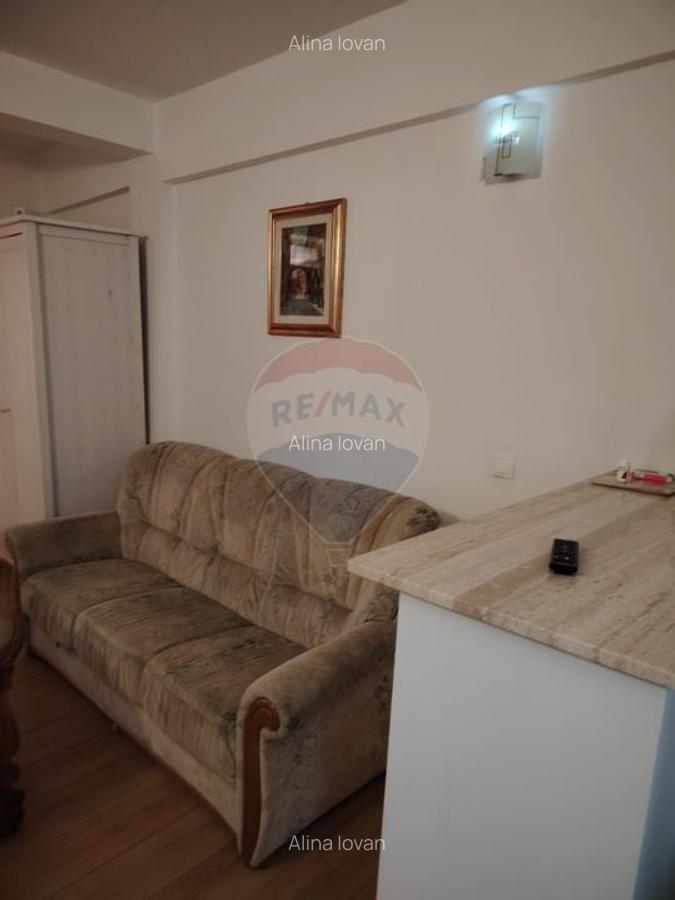 Garsoniera zona ultracentrala  de inchiriat - 4