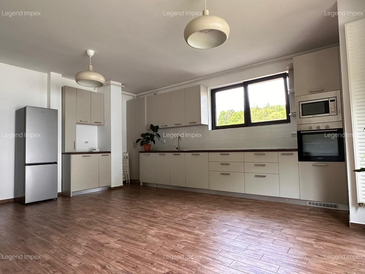 Apartament cu 2 camere decomandat în Dârste - 9