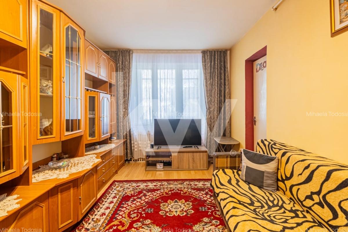 Garsoniera ideala pentru locuit sau investitie, Brasov - COMISION 0% - 2