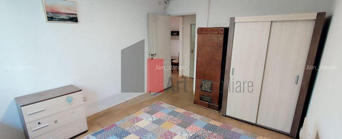 Apartament de vanzare cu 2 camere in zona Pajura. - 12