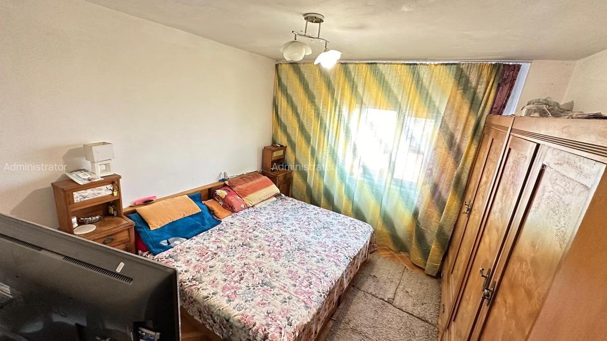 Apartament cu 4 camere decomandat, mobilat în Plăvăț II - 4