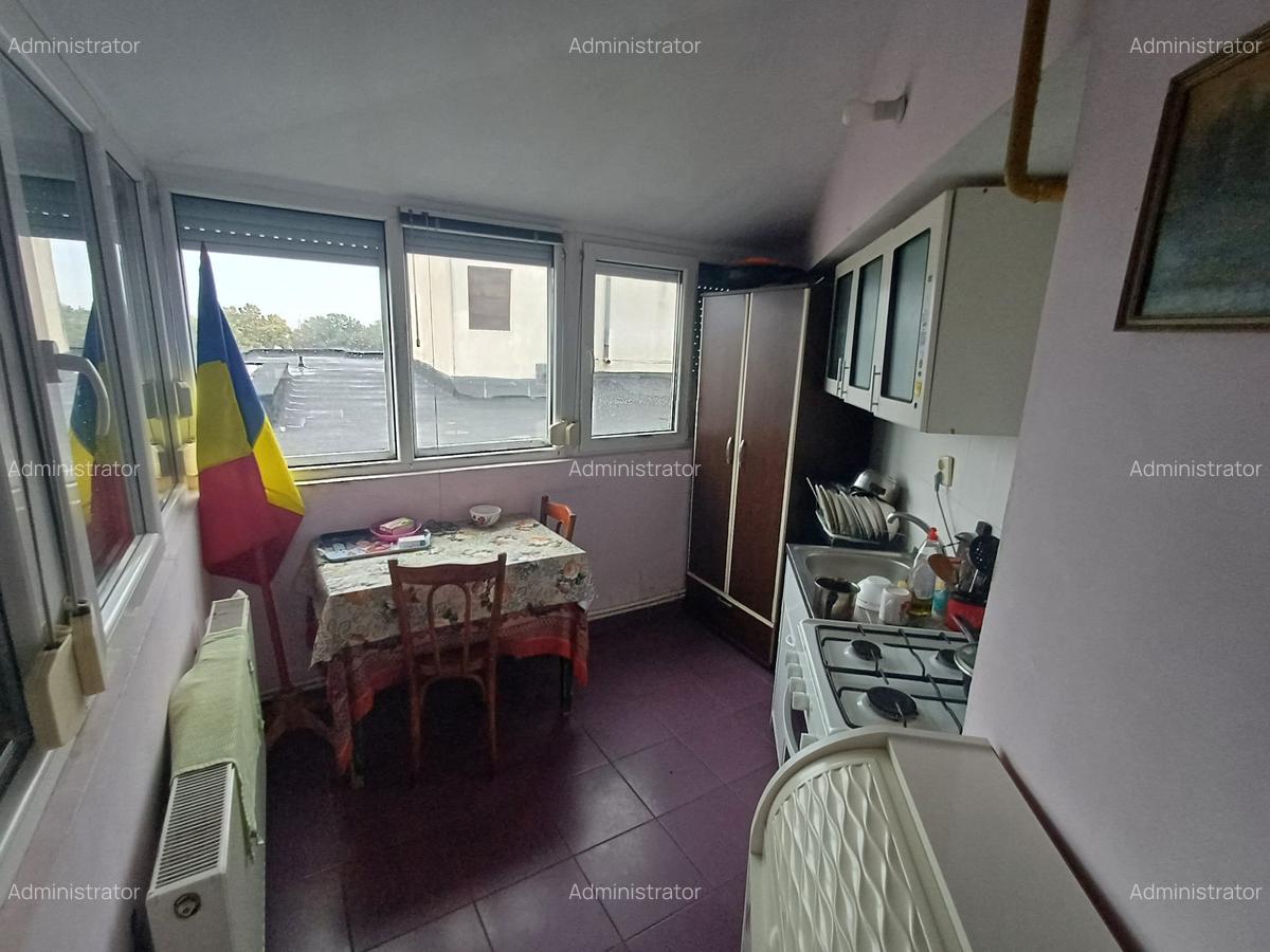 Vanzare 2 camere-Imobiliare MAXICONFORT - 7