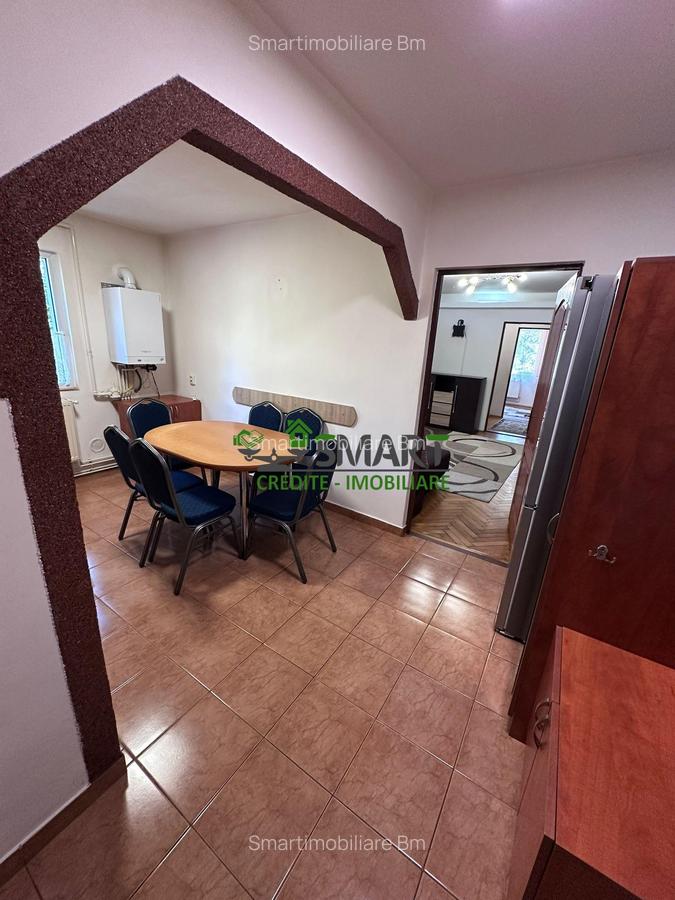Zona Vivo 2 camere Etaj 1 - 5