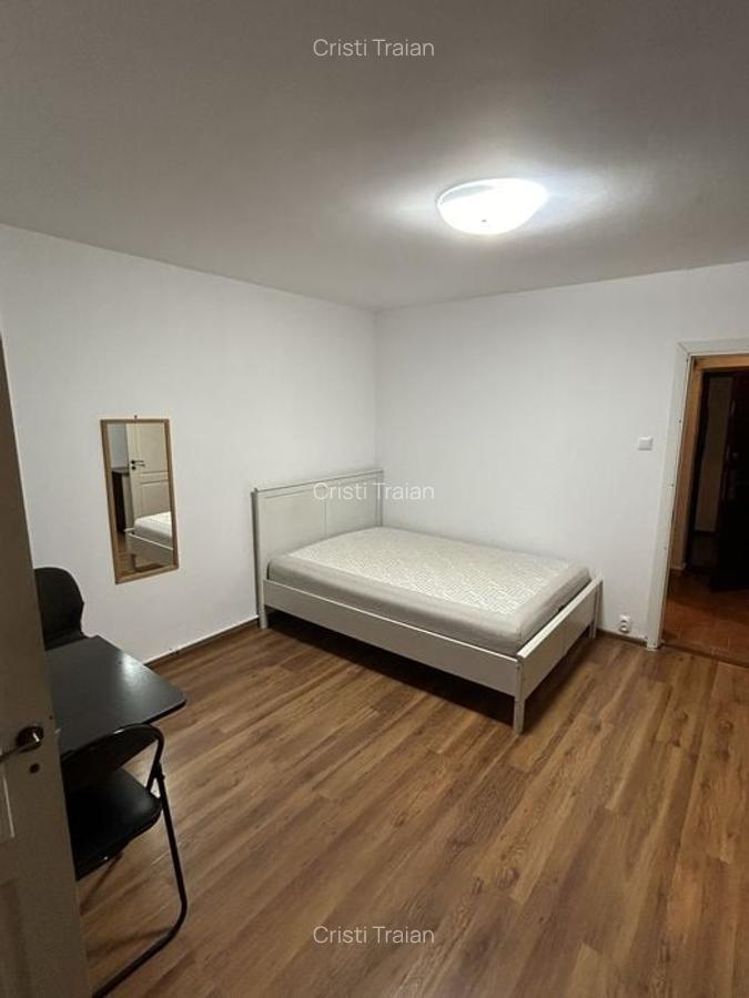 Garsoniera Auchan Vitan, stradal, mobilata si utilata modern, curata, libera - 2