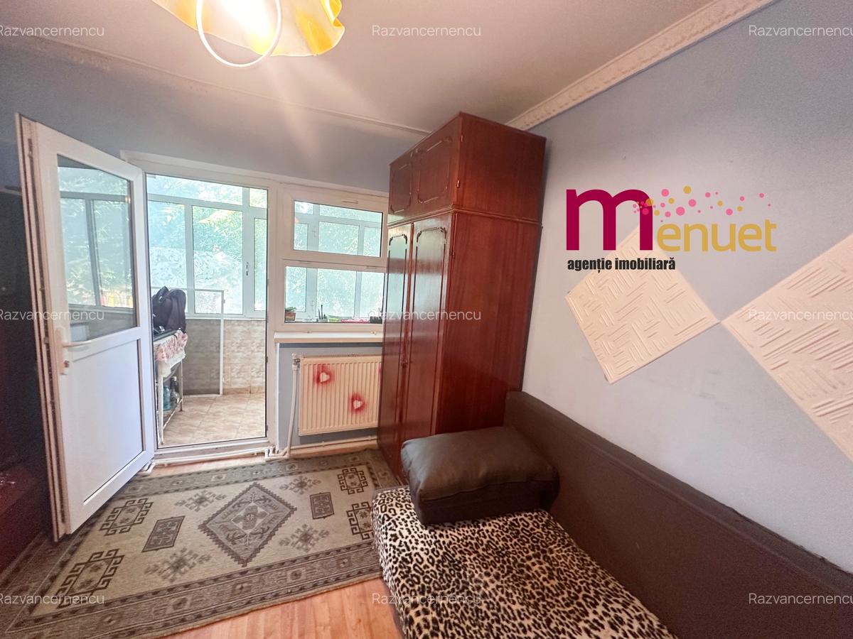 Apartament 3 camere,zona Vest,parter inalt - 8