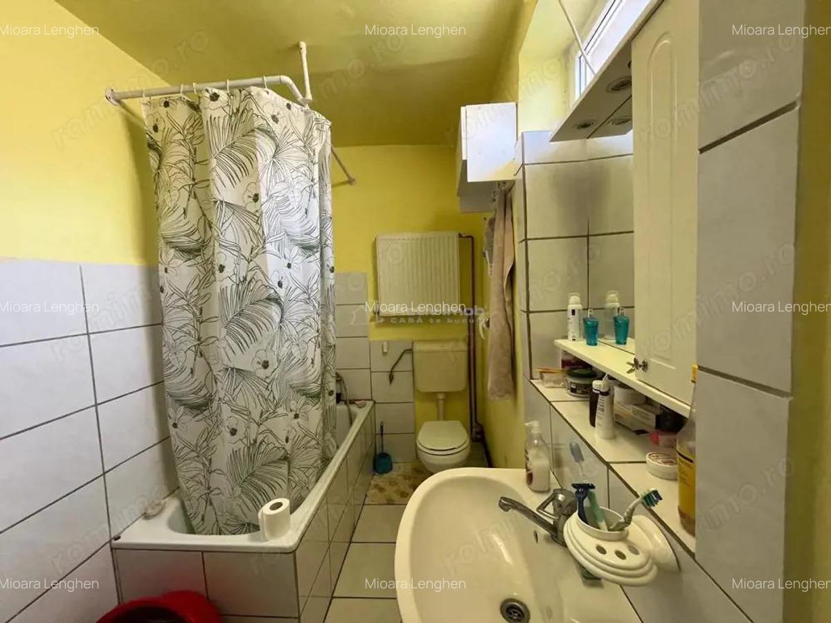 Belint, Casa, 4 Cam., 2.935 Mp. Teren - 20