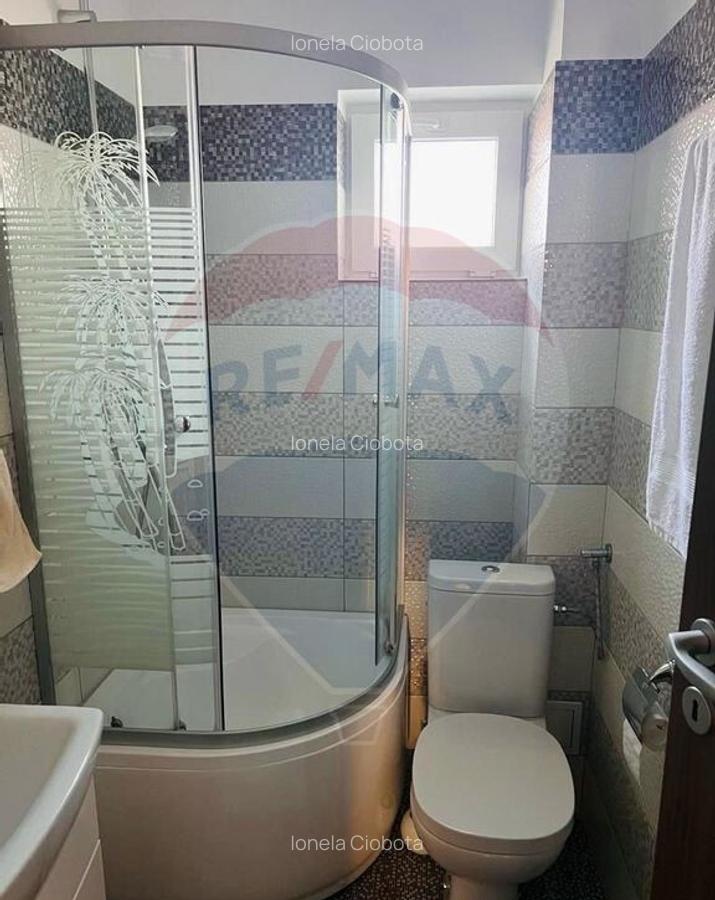 Casa / Vila cu 10 camere de vanzare in Moieciu de Jos - 17