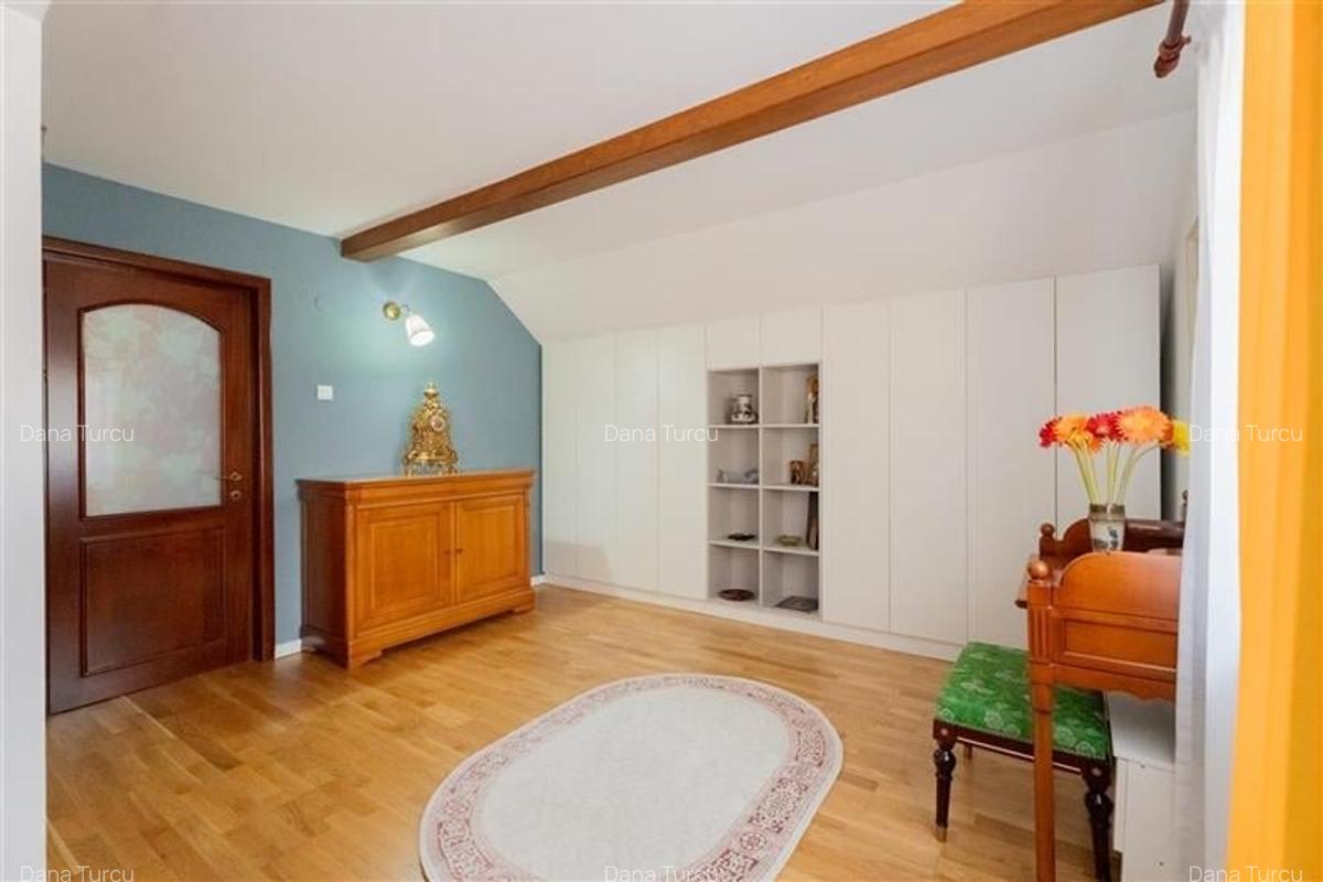 Casa deosebita cu facilitati premium in Tatarasi, Iasi  Eleganta, confort si in - 11