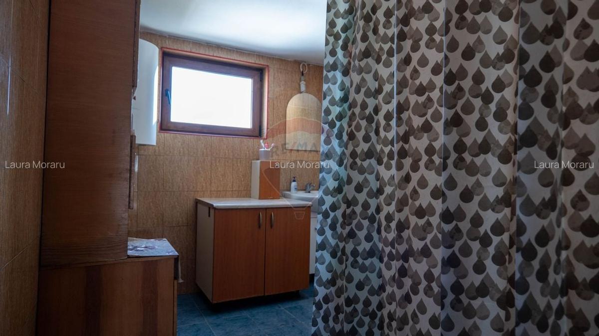 Vanzare imobil cu functiune mixta Ungureni/ Dambovita - 11