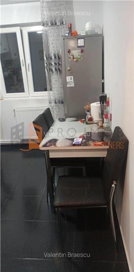 EXCLUSIVITATE Apartament 2 camere cf 1  semidecomandat zona Berca - 4