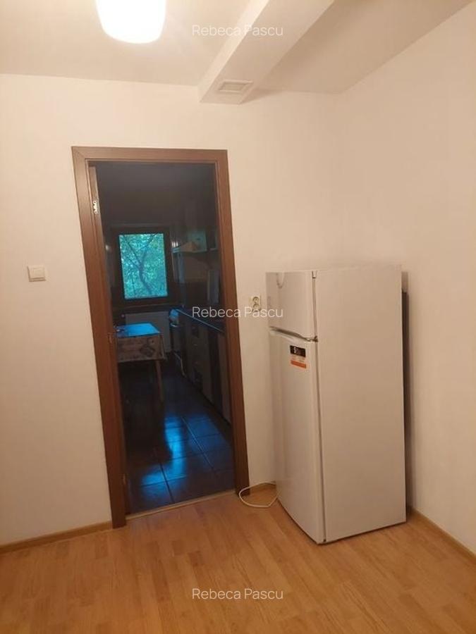 Garsonieră cocheta, mobilată și utilată, etaj 1, metrou Titan - 5