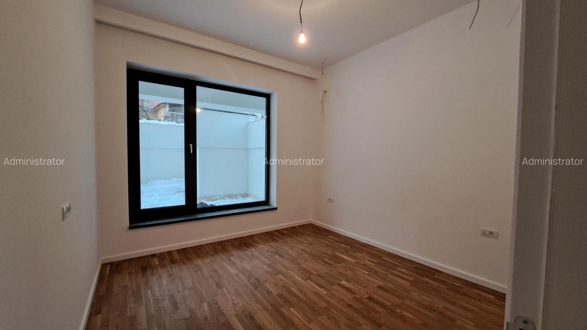 Apartament cu 2 camere semidecomandat în 13 Septembrie - 12