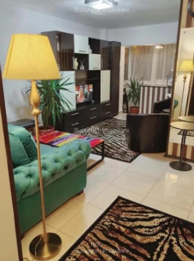 Decebal, P-ta Muncii metrou, bl.1989,reabilitat,p/8,decomandata,Amenajata,balcon - 1