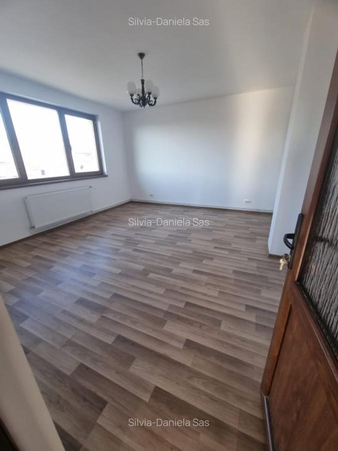 Casă individuală cu 6 camere în Iris - 12