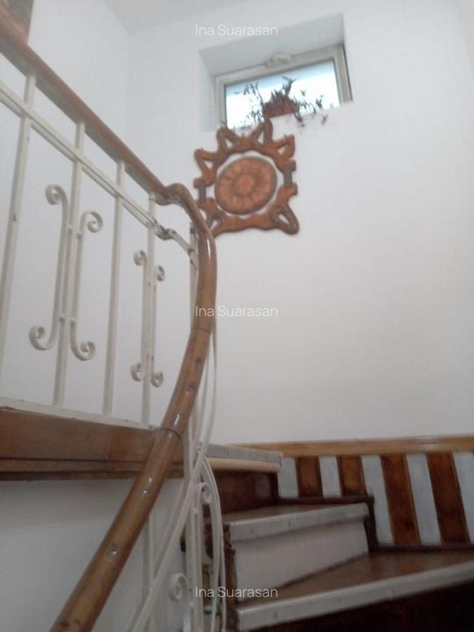 De vanzare Apartament 3 camere + pod in Vila, Vasile Lascar - Eminescu - 15