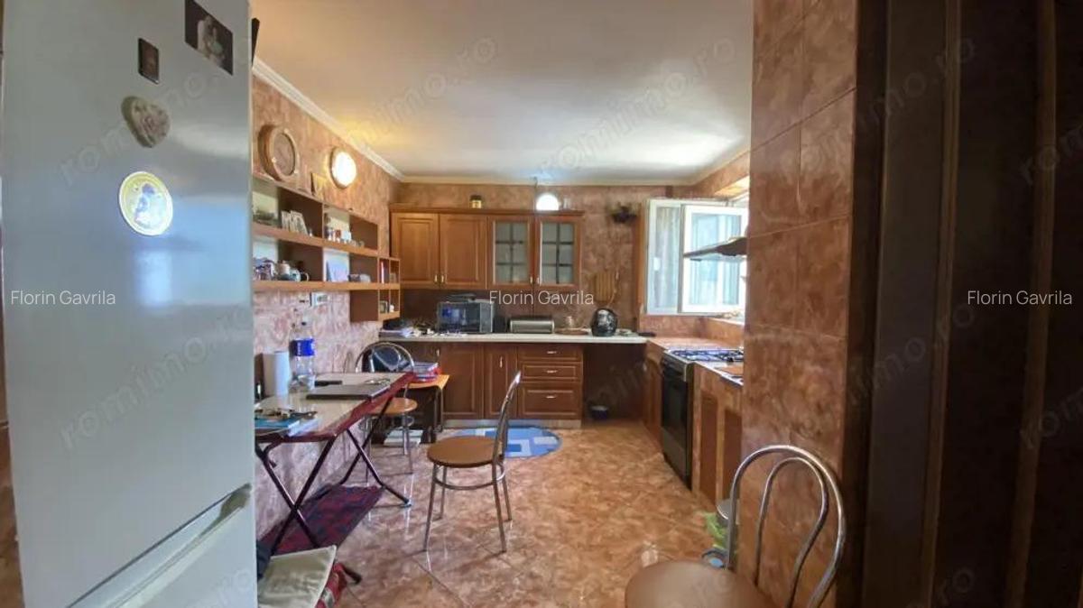 Apartament 4 camere cu loc de parcare in zona Lujerului, Militari - 1