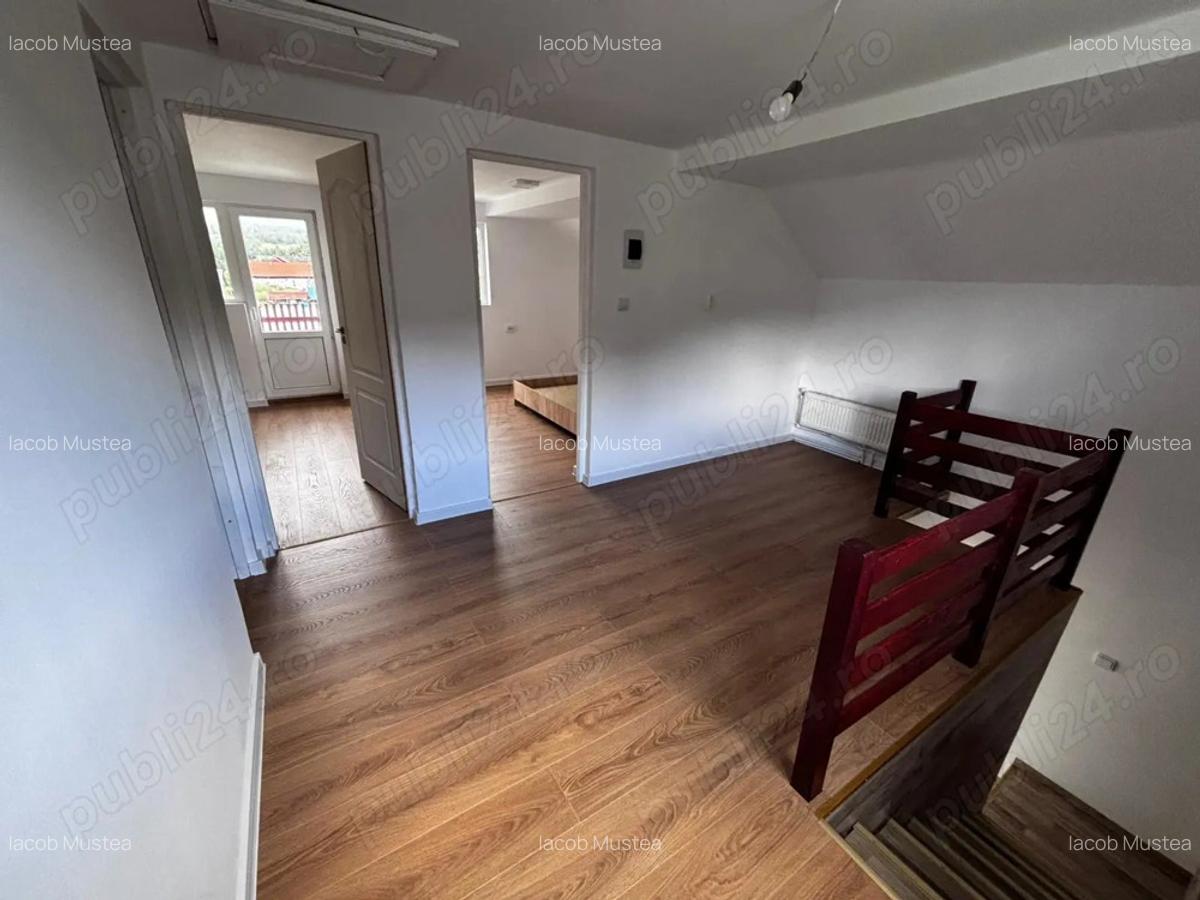 Casa de vanzare ?i teren aferent Dorna Candrenilor Suceava - 4