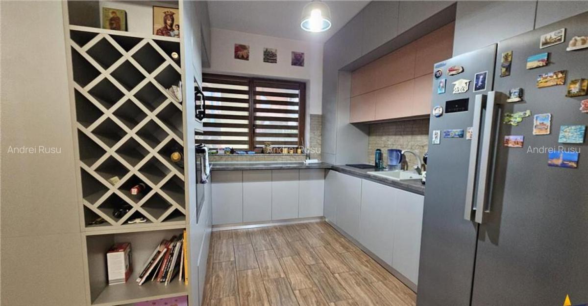 Casa eleganta,acces auto in curte,2 terase, curti amenajate, - 35