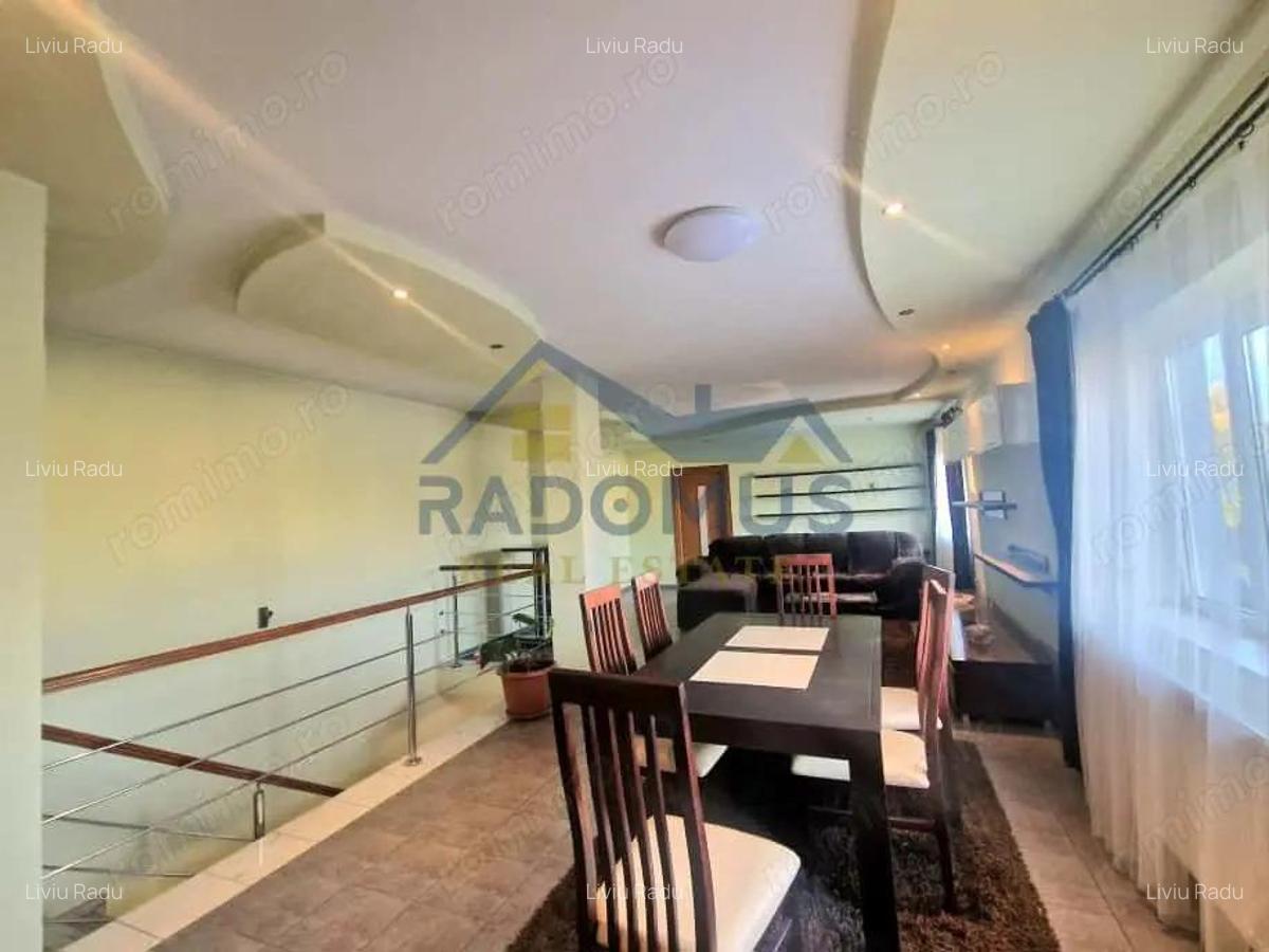 Casa + Spa?iu Comercial - Str.Strandului - 200 mp Utili - Trifazic - 4