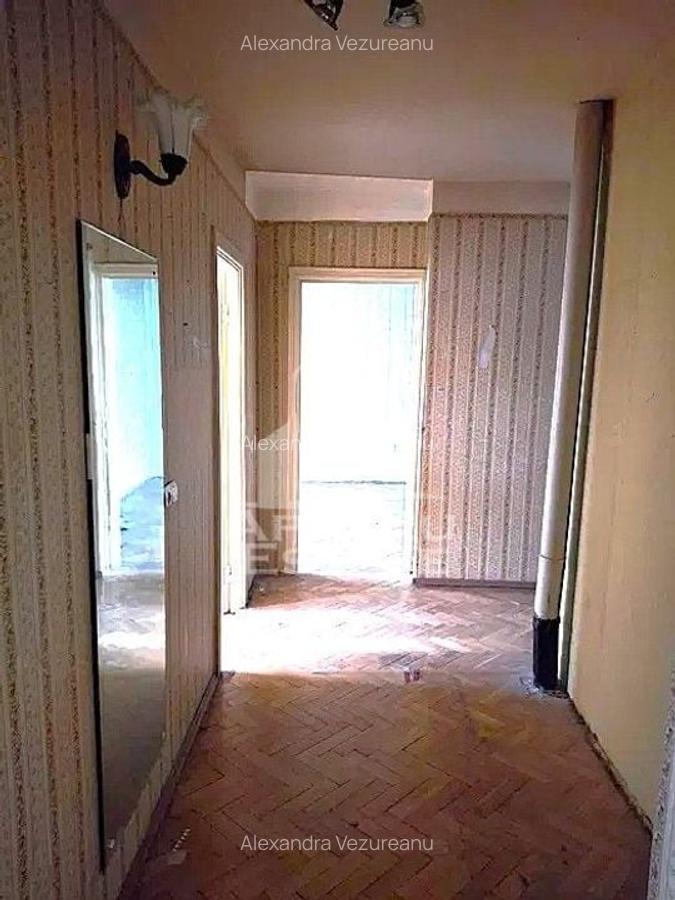 Apartament cu 3 camere, decomandat, centrala proprie,Spitalul Judetean - 4