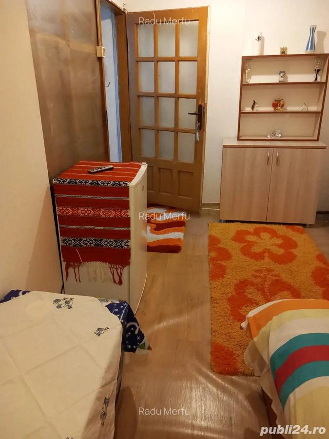 CHELTUIELI INCLUSE: Camera de inchiriat la demisol zona Penny Autogara - 1 CHELTUIELI INCLUSE: Camera de inchiriat la demisol zona Penny Autogara - 1