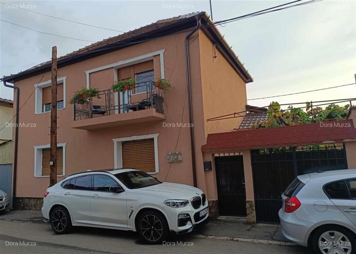 Apartament cu 3 camere decomandat în Gării - 1