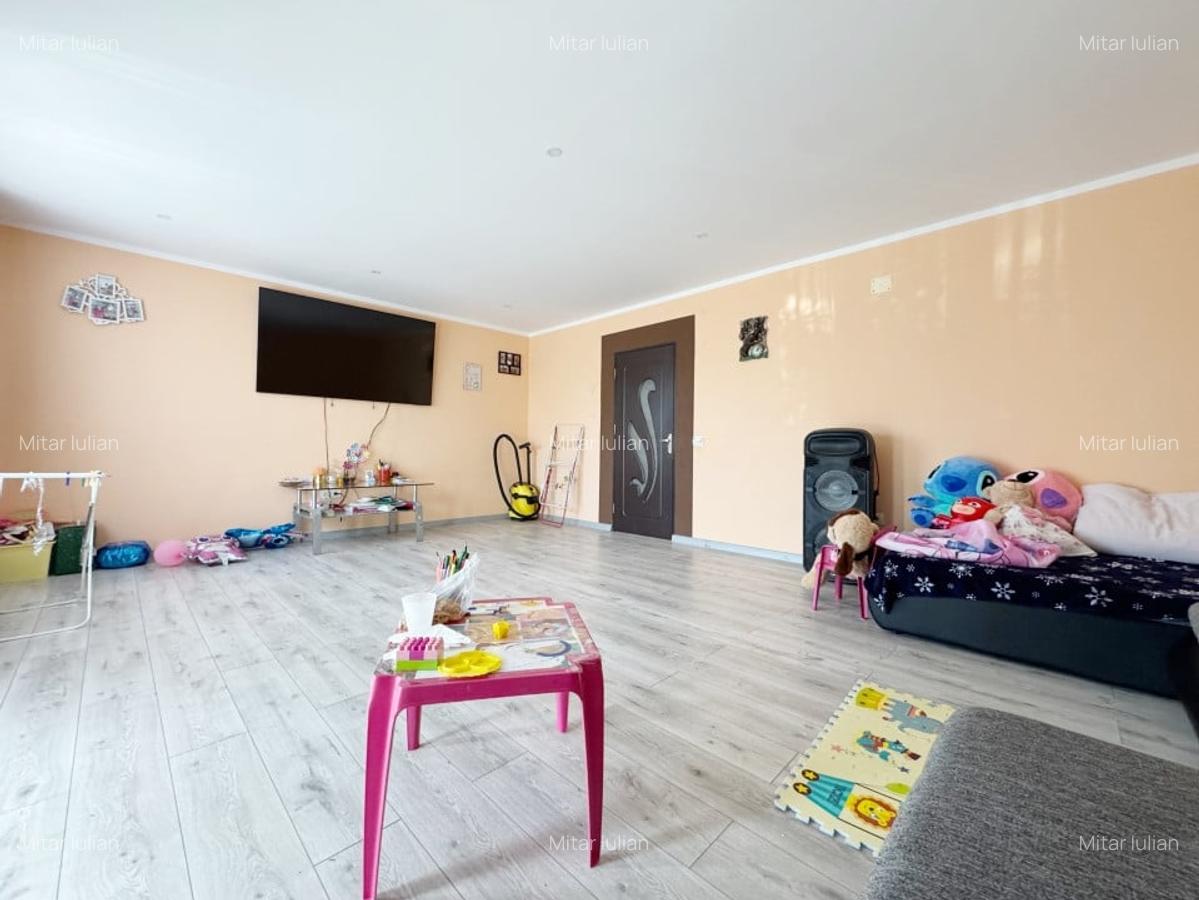 Casa indiviuala 4 camere, 150mp utili, 500mp teren - cu iesire la Bega - 1