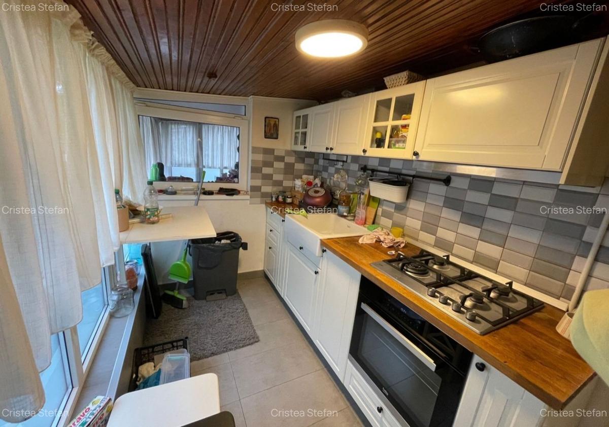 Vanzare apartament 4 camere Aviatiei - 3