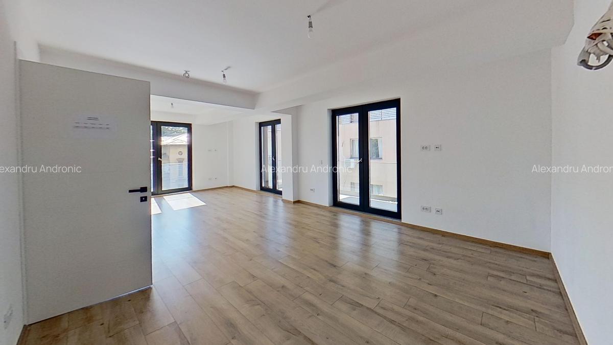 Vânzare imobil Str. Gheorghe Țițeica – S+P+3, 513 mp utili + teren 577 mp - 37